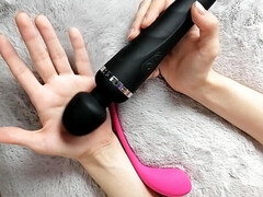 Sarah Sue Reviews Lovense Lush and Masturbates