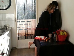 Любители, Большой член, Семья, Ласковые ручки, Мамочка, На публике, Мачеха, Подглядывание