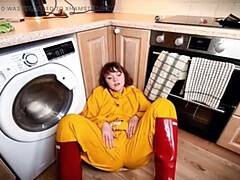 Leie, Spermaladung, Domination, Fetisch, Hd, Pissen, Jungendliche (18+), Ehefrau