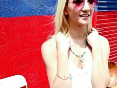 Leie, Blondine, Aufs gesicht abspritzen, Im freien, Pov, Ablutschen, Jungendliche (18+)