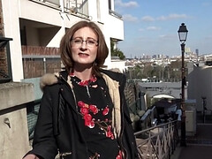 Grote lul, Pijpbeurt, Bruinharig, Rijpe lesbienne, Moeder, Gezichtspunt, Mager, Tieten likken