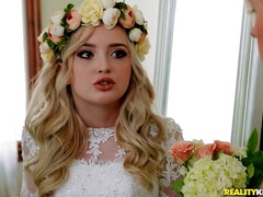 アメリカ人, 巨乳な, レズビアン, 淫乱熟女, 裸, 小柄, 馬乗り, 三人