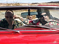 Gros cul, Gros seins, Blonde, Sucer une bite, Voiture, En levrette, Mère que j'aimerais baiser, De plein air