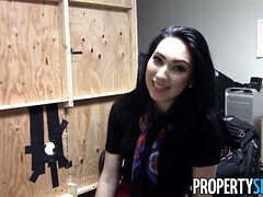 Sucer une bite, Brunette brune, Tir de sperme, En levrette, Hd, Pov, Réalité, Fils