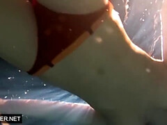 Grosse titten, Fetisch, Im freien, Russisch, Schwestern, Solo, Titten, Unter wasser