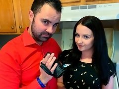 Leie, Arsch, Blasen, Frau frau mann, Handjob, Natürlichen titten, Pov, Rasiert