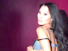 Brunette, mounds, tall