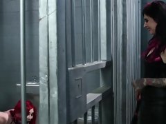 In den arsch, Domination, Emotionale dirne, Piercing, Weibliche ejakulation, Tätowierung, Spielzeuge, Hure