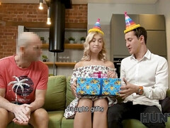 Blondine, Blasen, Gehörnter ehemann, Geld, Realität, Jungendliche (18+)