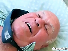 18, ブロンド, フェラチオ, イく瞬間, 祖父, Hd, 小柄, 禁句