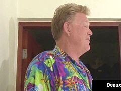 Pijpbeurt, Sperma shot, Rijpe lesbienne, Trio