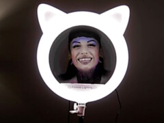 Flexibiel, Lesbisch, Likken, Masturbatie, Doordringend, Kut duiken, Tatoeage, Tieten likken