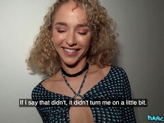 Amateur, Cul, Sucer une bite, Tir de sperme, Faciale, Bâillonner, Public, Chatte