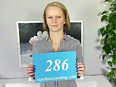 Verga grande, Rubia, Mamada, Checa, Estilo perrito, Pajear, Tetas naturales, Cabello corto