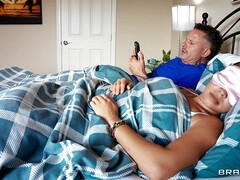 Tussi, Grosser schwanz, Kehlenfick, Frau frau mann, Hardcore, Muschi, Realität, Titten