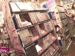 Asiático, Mamada, Sexo duro, Japonés, Pequeña, Público, Adolescente, Tetas