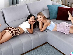 18, デカ尻, デカチン, バック, 女 人男 人, 小柄, ティーン, オッパイの