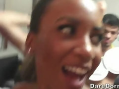 Спальня, Черные, Брюнетки, Колледж, Общежитие, Сперма на лице, Группа, Бритые