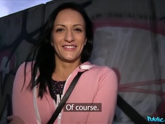 Enthousiasteling, Zwart, Pijpbeurt, Sperma in gezicht, Handbeurt, Buiten, Gezichtspunt, Openbaar