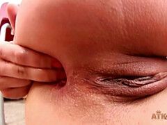 Enthousiasteling, Grote mammen, Bruinharig, Vingeren, Hd, Plagen, Tieten likken, Nat