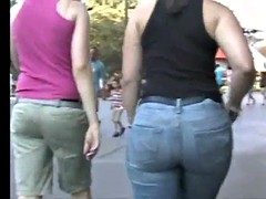 Big delicious booty white girl in those TIGHT jeans