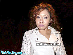 Amateur, Sucer une bite, Brunette brune, Fille latino, Mexicainne, Petite femme, Public, Réalité