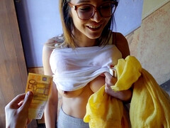 Grosse bite, Sucer une bite, Mignonne, En levrette, Exhib, Lunettes, Argent, Culottes ou slips