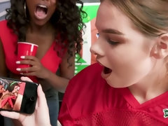 Estilo perrito, Residencia universitaria, Ffm, Penetracion con dedos, Lamidas, Coño, Realidad, Tren