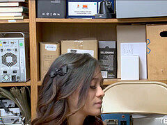 Pijpbeurt, Gevangen, Kantoor, Orgasme, Taboe, Tiener