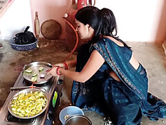 18, デカ尻, デカチン, はじめて, 自家製, インド人, 母, 息子