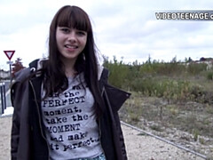 18 jaar, Enthousiasteling, Anaal, Bruinharig, Schattig, Seksspeelgoed, Harig, Gezichtspunt