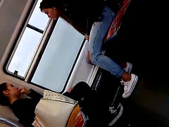 Fétiche des pieds, Adolescente, Voyeur