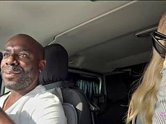 Amateur, Grosse bite, Noir ébène, Hard, Interracial, Mère que j'aimerais baiser, Piercing, Public