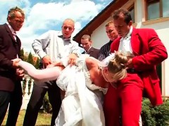 Blondine, Blasen, Fetisch, Gruppensex, Hardcore, Öffentlich