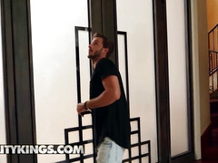 Grosser arsch, Grosse titten, Blasen, Stiefel, Hd, Schreiend, Jungendliche (18+)