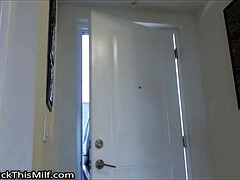 Анальный секс, Большая жопа, Большие сиськи, Семяизвержение, Белье, Зрелые, Мамочка, Сыновья