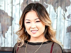 アナル, アジア人, 茶髪の, バック, 指いじり, 目瞪口呆, 淫乱熟女, タトゥー