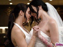 18 ans, Cul, Noire, Fétiche des pieds, Hard, Talons, Embrassement, Nénés