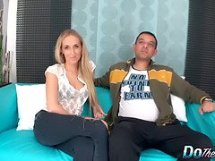 Blasen, Besamung, Gehörnter ehemann, Hd, Interrassisch, Milf, Rau, Ehefrau