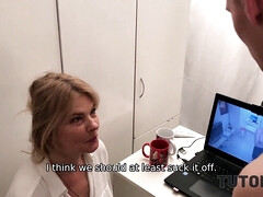 Blond, Hondjeshouding, Hd, Rijpe lesbienne, Moeder die ik wil neuken, Russisch, Zoon, Lerarin