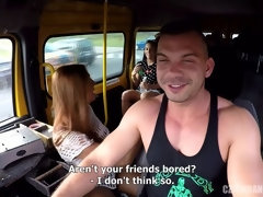 Anal, Rubia, Morena, Autobús, Grupo, Sexo duro, Público, Tetas