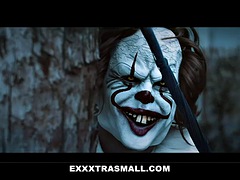 Nana, Sucer une bite, Brunette brune, Doigter, De plein air, Piscine, Adolescente, Nénés