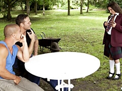 18 años, Mamada, Morena, Estilo perrito, Doble penetracion, Flaco, Adolescente, Tetas