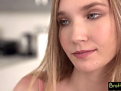 Noire, Blonde, Sucer une bite, Hd, Petite femme, Pov, Rasée, Fessée
