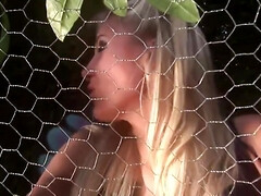 Минет, Брюнетки, Глубокая глотка, Сперма на лице, Хд, Натуральные, На природе, Чулки