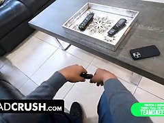 Amateur, Gros seins, Sucer une bite, Éjaculer dans la bouche, Doigter, Gothique, Hd, Pov