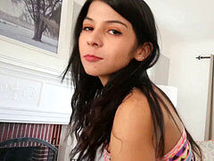 デカチン, 茶髪の, 小柄, ティーン