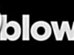 Grosse bite, Petit ami, Brunette brune, Tromperie, Gorge profonde, Branlette thaïlandaise, Suçant, Adolescente