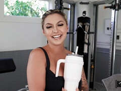 Минет, Дрочка ногами, Сквиртинг