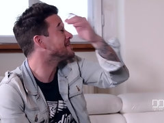 Cul, Britannique, Robe, Hard, Masturbation, Mère que j'aimerais baiser, Orgasme, Nénés